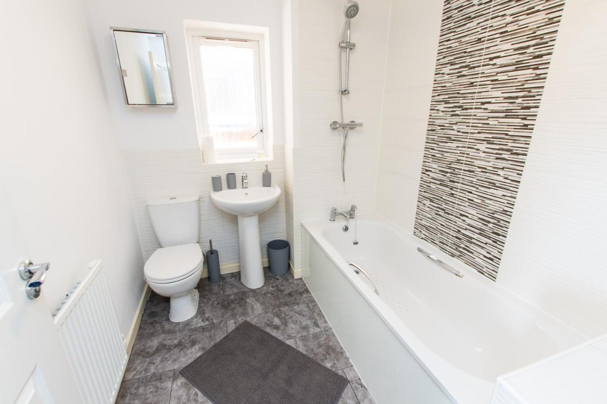 Free Parking 3 Bedroom House In Nottingham Dış mekan fotoğraf